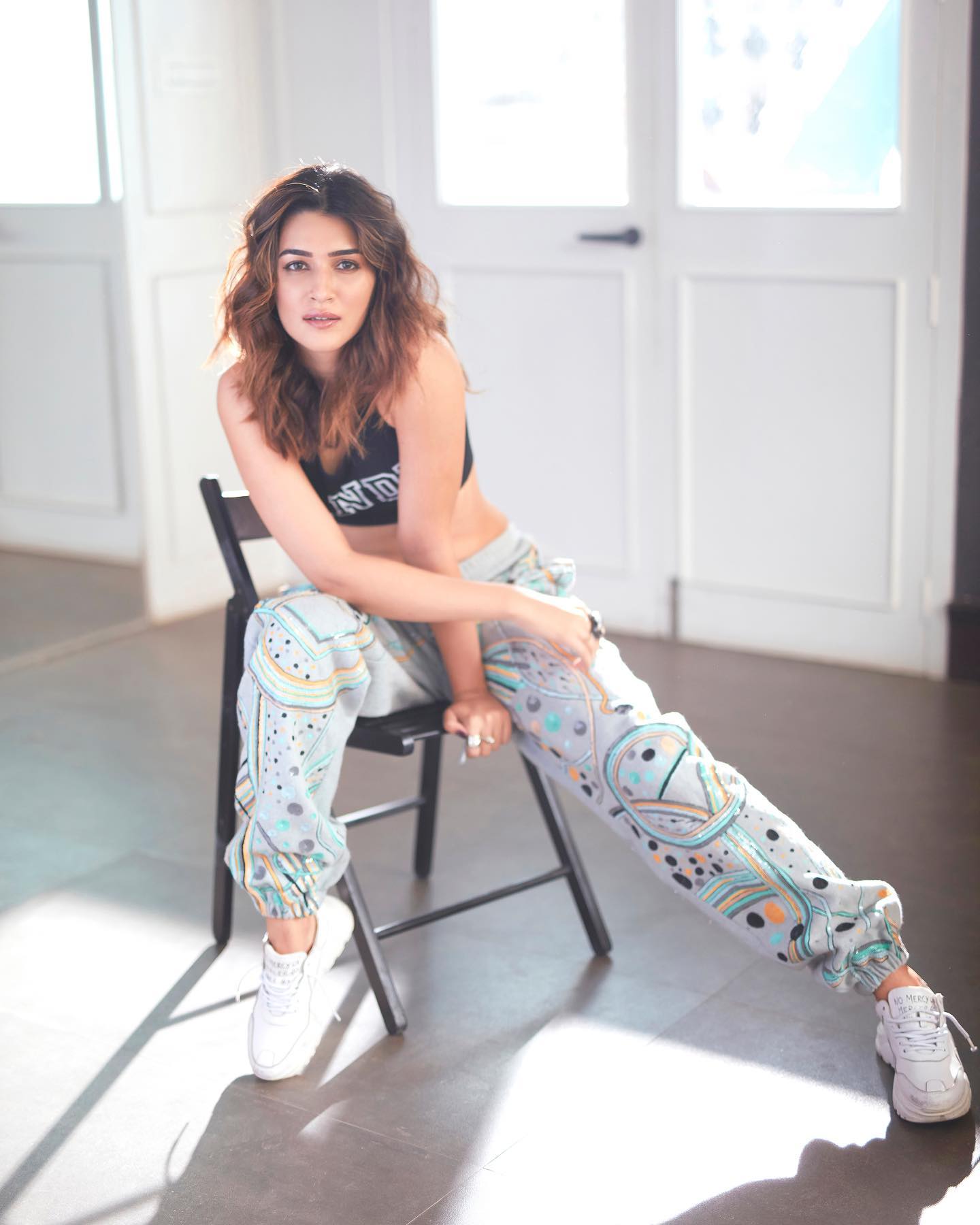 kirti-sanon-hot-instagram-image-23_4265 kirti-sanon-hot-instagram-image-23_4265